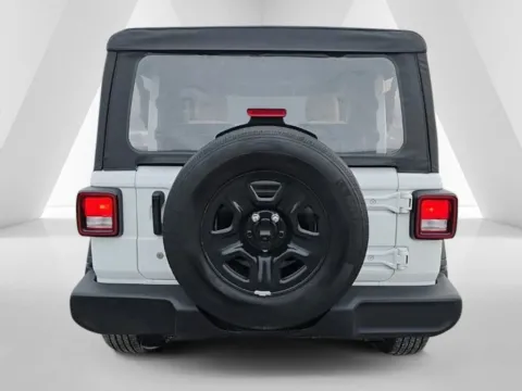 More photos of 2021 Jeep Wrangler Sport at Hocking Valley Motors, OH