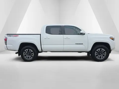 More photos of 2023 Toyota Tacoma TRD Sport at Hocking Valley Motors, OH