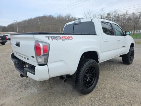 More photos of 2023 Toyota Tacoma TRD Sport at Hocking Valley Motors, OH