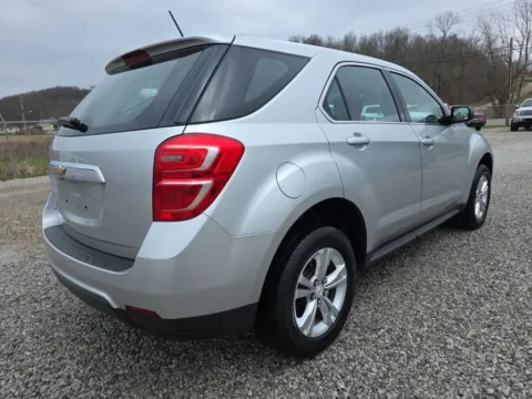 More photos of 2017 Chevrolet Equinox LS at Hocking Valley Motors, OH