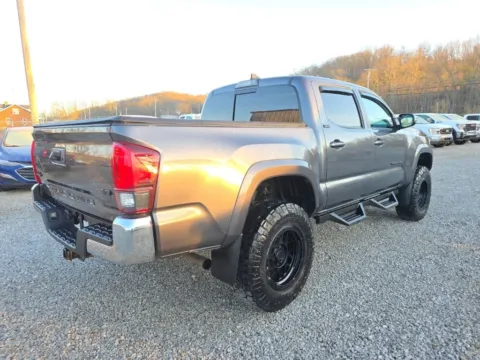More photos of 2019 Toyota Tacoma SR5 at Hocking Valley Motors, OH