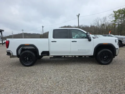 More photos of 2025 GMC Sierra 2500HD Pro at Hocking Valley Motors, OH