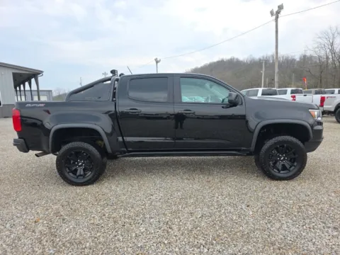 More photos of 2022 Chevrolet Colorado ZR2 at Hocking Valley Motors, OH