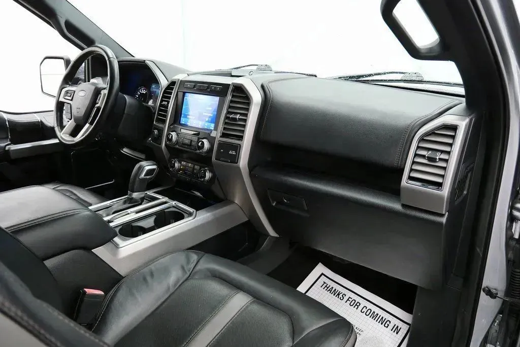 2020 Ford F-150 Platinum - Photo 16