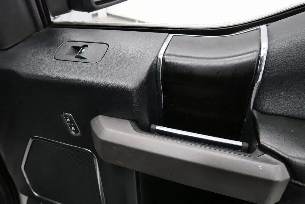 2020 Ford F-150 Platinum - Photo 37