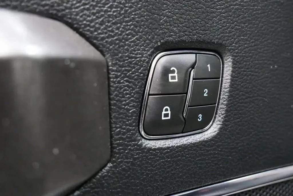 2020 Ford F-150 Platinum - Photo 14