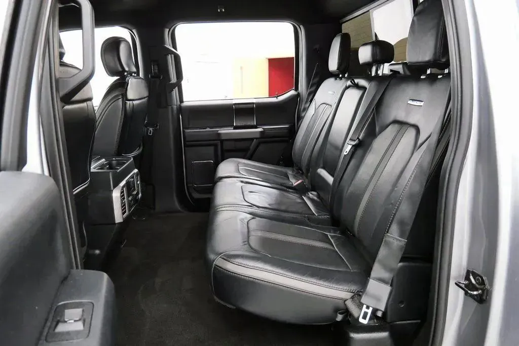 2020 Ford F-150 Platinum - Photo 18