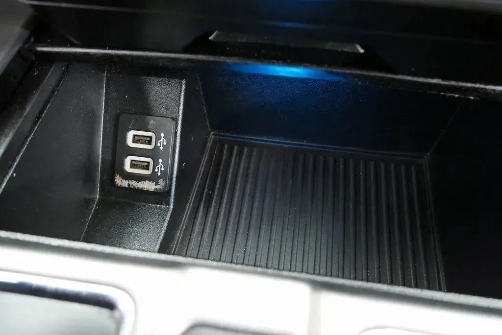 2020 Ford F-150 Platinum - Photo 27