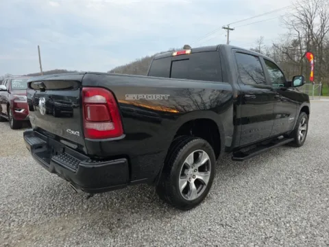 More photos of 2023 Ram 1500 Laramie at Hocking Valley Motors, OH
