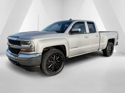 Another view of 2018 Chevrolet Silverado 1500 LT for sale in Logan, OH at Hocking Valley Motors