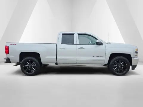 More photos of 2018 Chevrolet Silverado 1500 LT at Hocking Valley Motors, OH