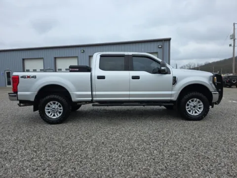 More photos of 2017 Ford F-250SD XLT at Hocking Valley Motors, OH