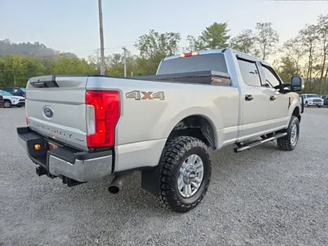 More photos of 2017 Ford F-250SD XLT at Hocking Valley Motors, OH