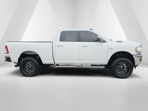 More photos of 2019 Ram 2500 Big Horn at Hocking Valley Motors, OH