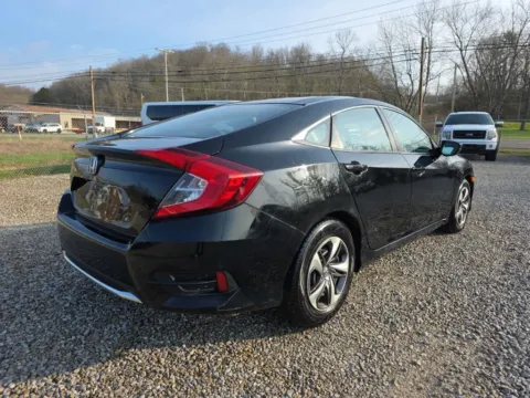 More photos of 2020 Honda Civic LX at Hocking Valley Motors, OH