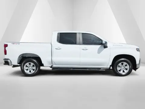 More photos of 2021 Chevrolet Silverado 1500 LT at Hocking Valley Motors, OH