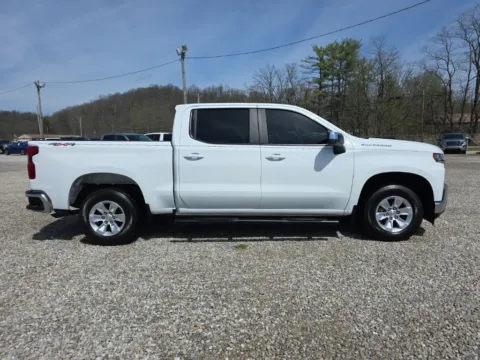 More photos of 2021 Chevrolet Silverado 1500 LT at Hocking Valley Motors, OH