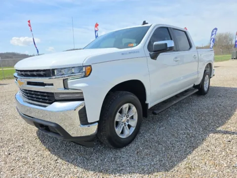Another view of 2021 Chevrolet Silverado 1500 LT for sale in Logan, OH at Hocking Valley Motors
