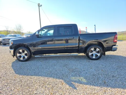 More photos of 2019 Ram 1500 Laramie at Hocking Valley Motors, OH