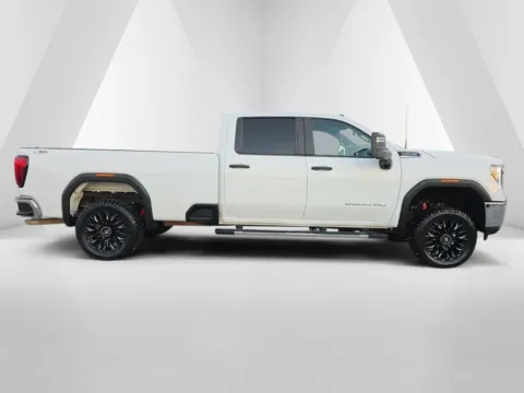 More photos of 2022 GMC Sierra 2500HD Pro at Hocking Valley Motors, OH