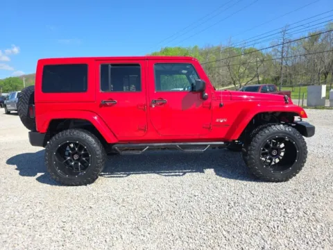 More photos of 2018 Jeep Wrangler JK Unlimited Sahara at Hocking Valley Motors, OH
