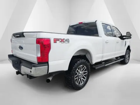 More photos of 2019 Ford F-350SD Lariat at Hocking Valley Motors, OH