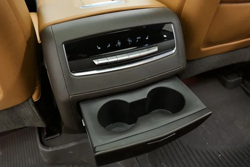 2021 Cadillac Escalade Premium Luxury - Photo 21