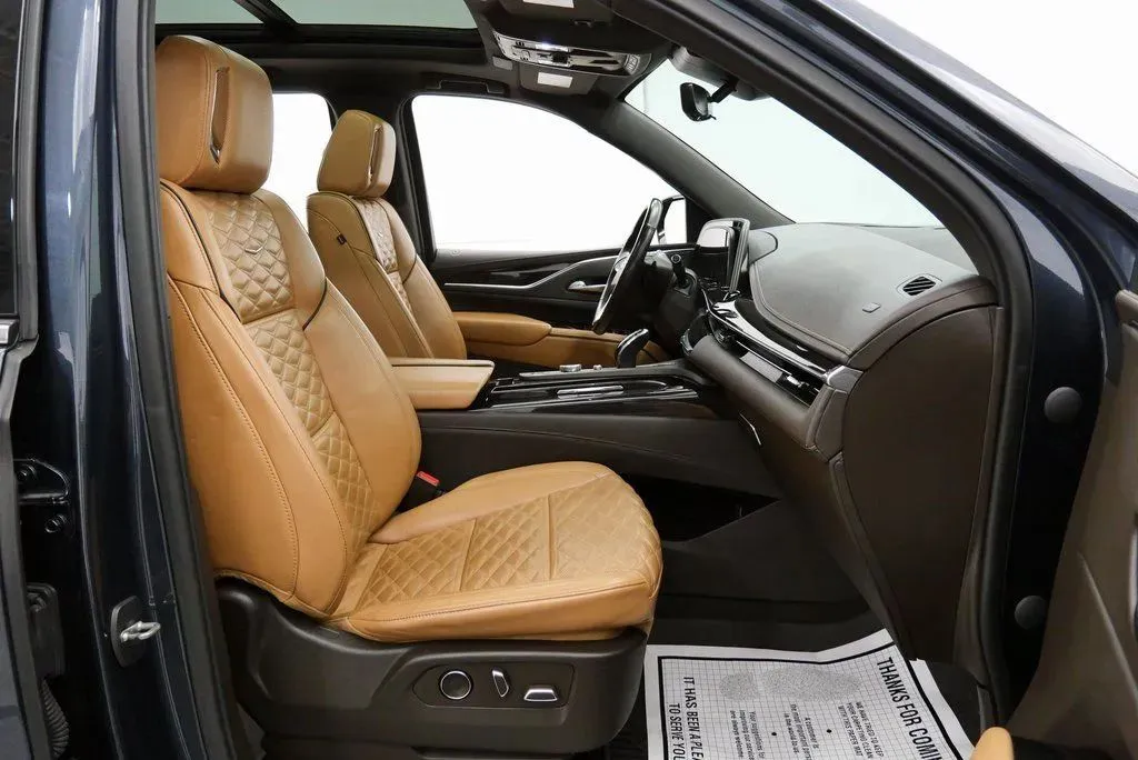 2021 Cadillac Escalade Premium Luxury - Photo 16