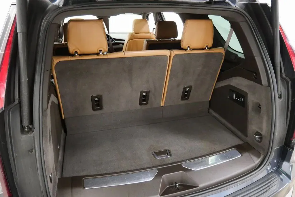 2021 Cadillac Escalade Premium Luxury - Photo 40