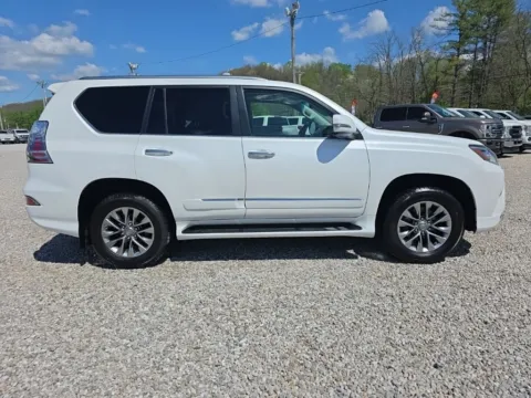 More photos of 2017 Lexus GX 460 Luxury at Hocking Valley Motors, OH