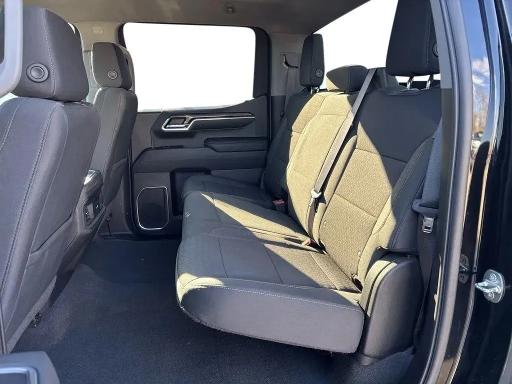 2022 Chevrolet Silverado 1500 RST - Photo 23