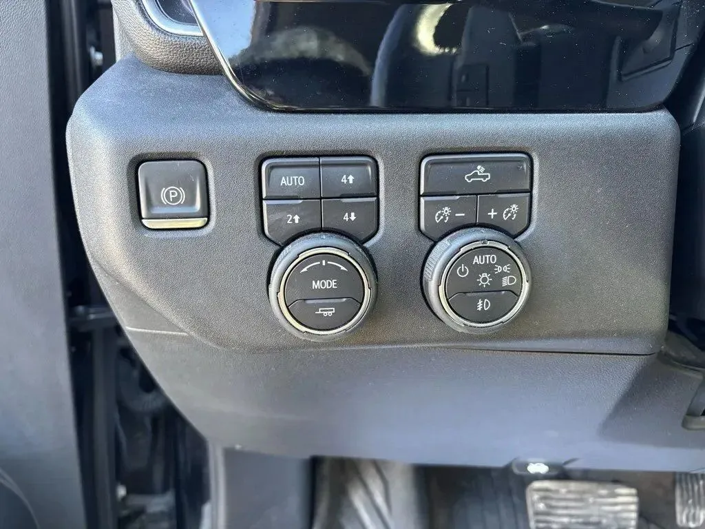 2022 Chevrolet Silverado 1500 RST - Photo 13