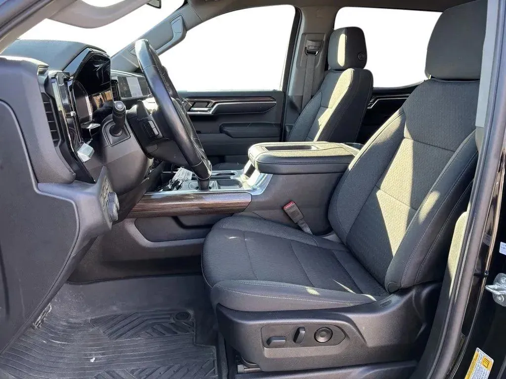 2022 Chevrolet Silverado 1500 RST - Photo 20