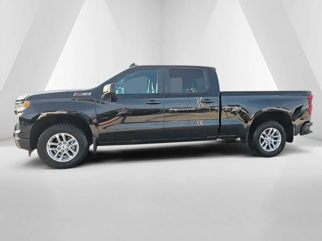 2022 Chevrolet Silverado 1500 RST - Photo 8