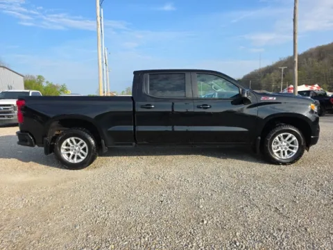 More photos of 2022 Chevrolet Silverado 1500 RST at Hocking Valley Motors, OH