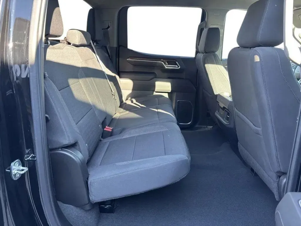 2022 Chevrolet Silverado 1500 RST - Photo 26