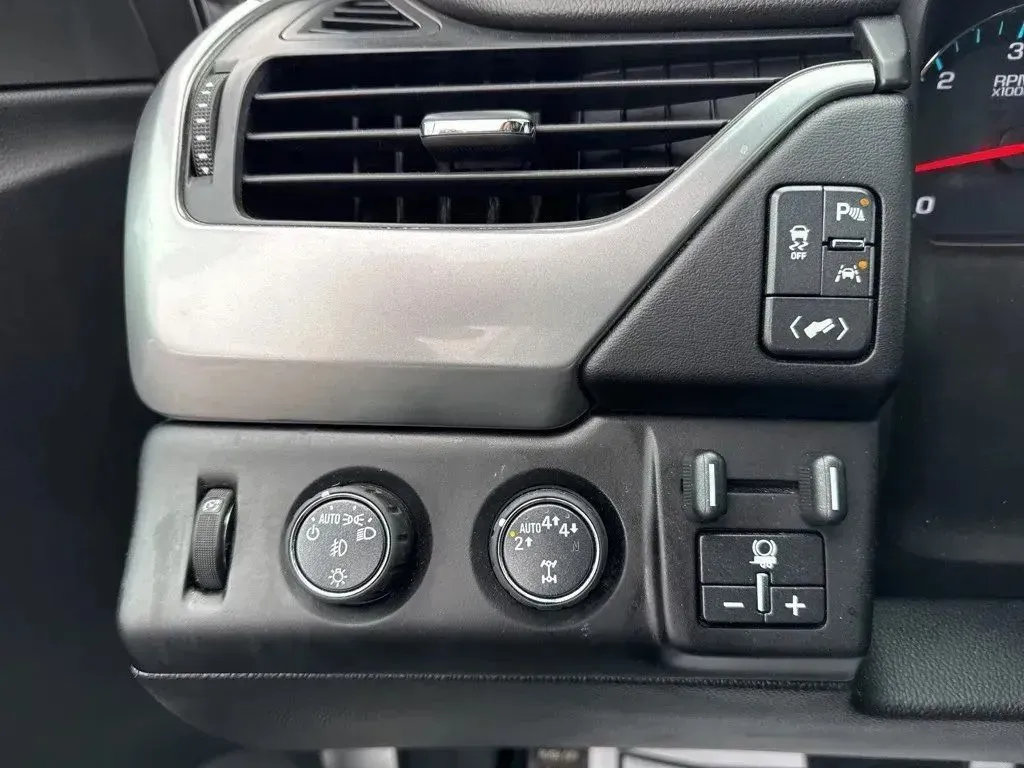 2019 Chevrolet Tahoe Premier - Photo 21
