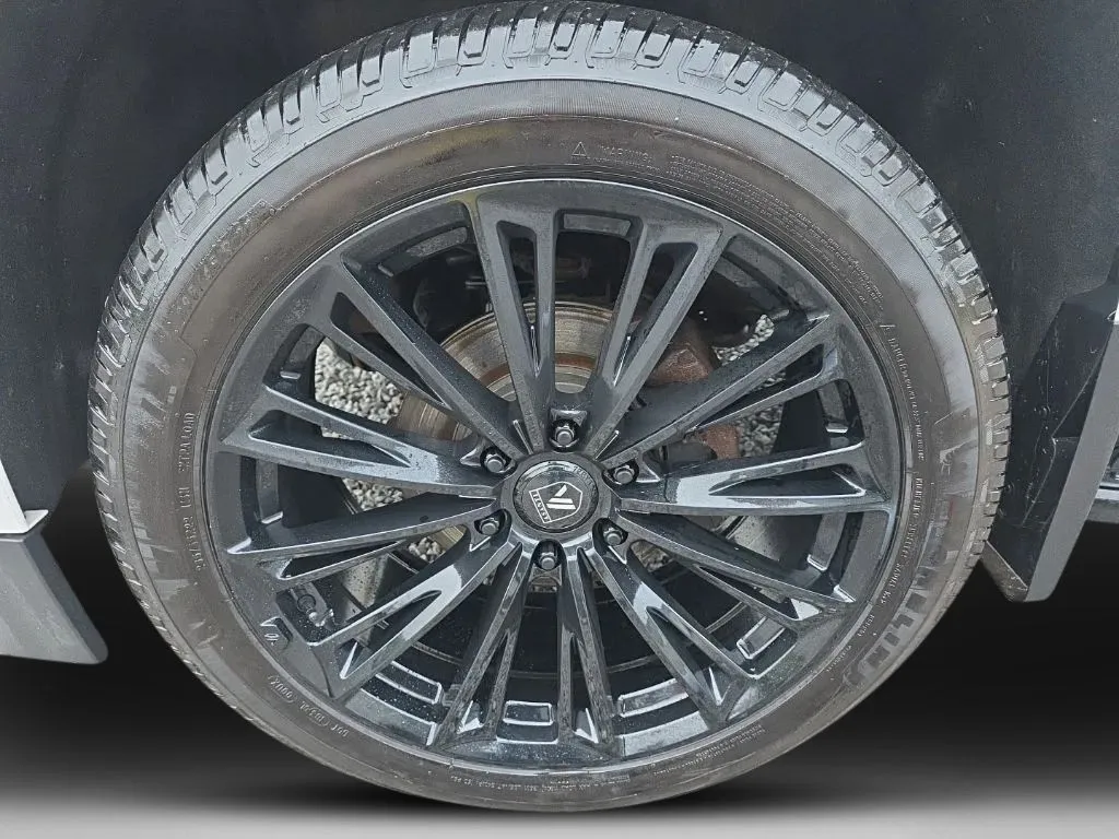 2019 Chevrolet Tahoe Premier - Photo 9