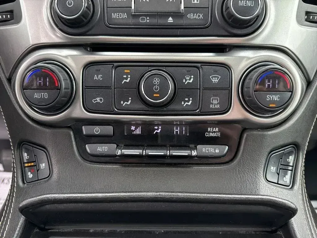 2019 Chevrolet Tahoe Premier - Photo 25