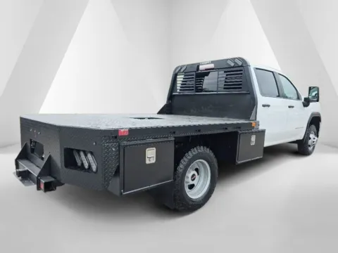 More photos of 2023 GMC Sierra 3500HD Pro at Hocking Valley Motors, OH