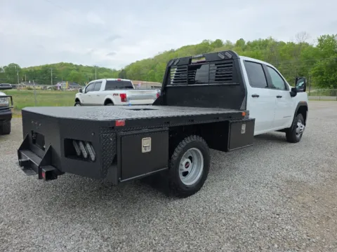 More photos of 2023 GMC Sierra 3500HD Pro at Hocking Valley Motors, OH