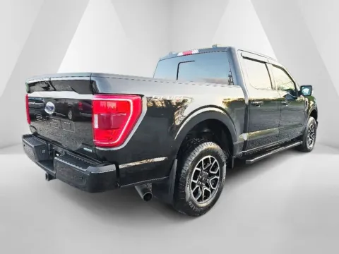 More photos of 2021 Ford F-150 XLT at Hocking Valley Motors, OH