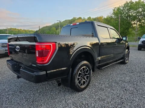 More photos of 2021 Ford F-150 XLT at Hocking Valley Motors, OH