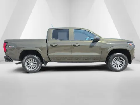 More photos of 2023 Chevrolet Colorado LT at Hocking Valley Motors, OH
