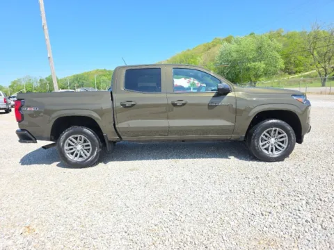 More photos of 2023 Chevrolet Colorado LT at Hocking Valley Motors, OH