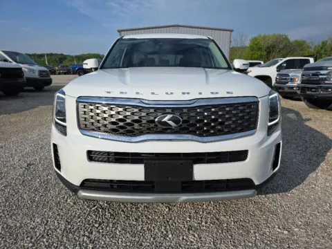 Photos of 2020 Kia Telluride LX for sale in Logan, OH at Hocking Valley Motors