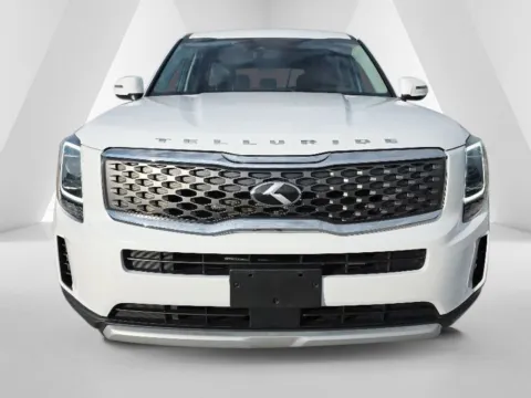 Photos of 2020 Kia Telluride LX for sale in Logan, OH at Hocking Valley Motors
