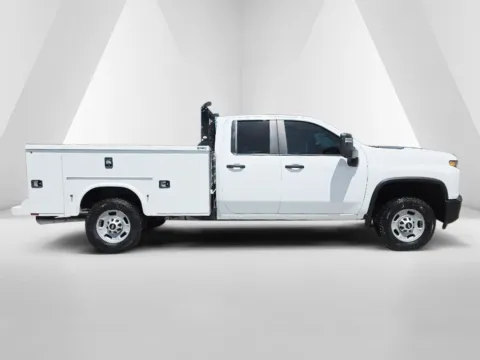More photos of 2021 Chevrolet Silverado 2500HD Work Truck at Hocking Valley Motors, OH