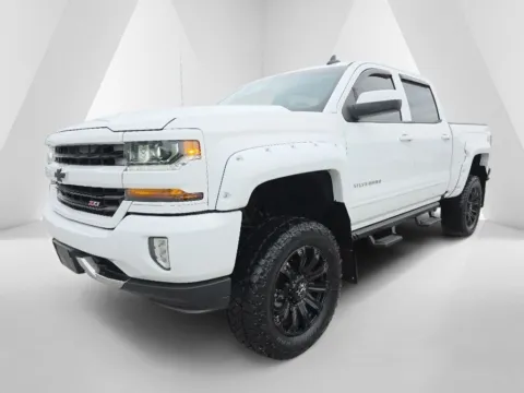 Another view of 2016 Chevrolet Silverado 1500 LT for sale in Logan, OH at Hocking Valley Motors