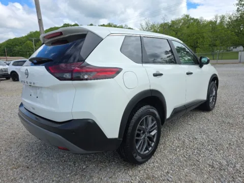 More photos of 2023 Nissan Rogue S at Hocking Valley Motors, OH